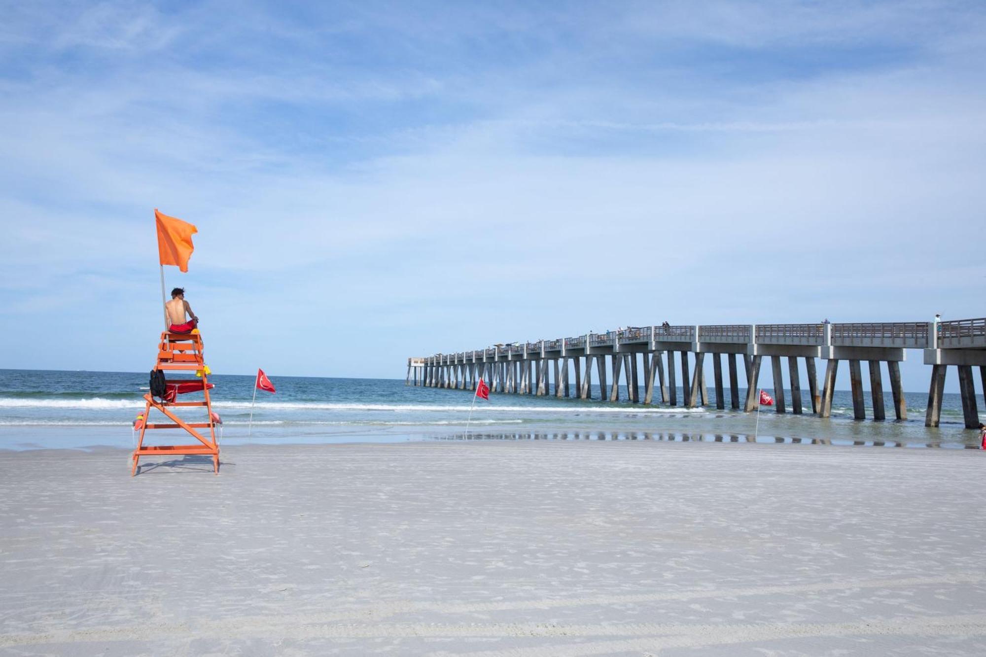 Springhill Suites By Marriott Jacksonville Beach Oceanfront Eksteriør bilde