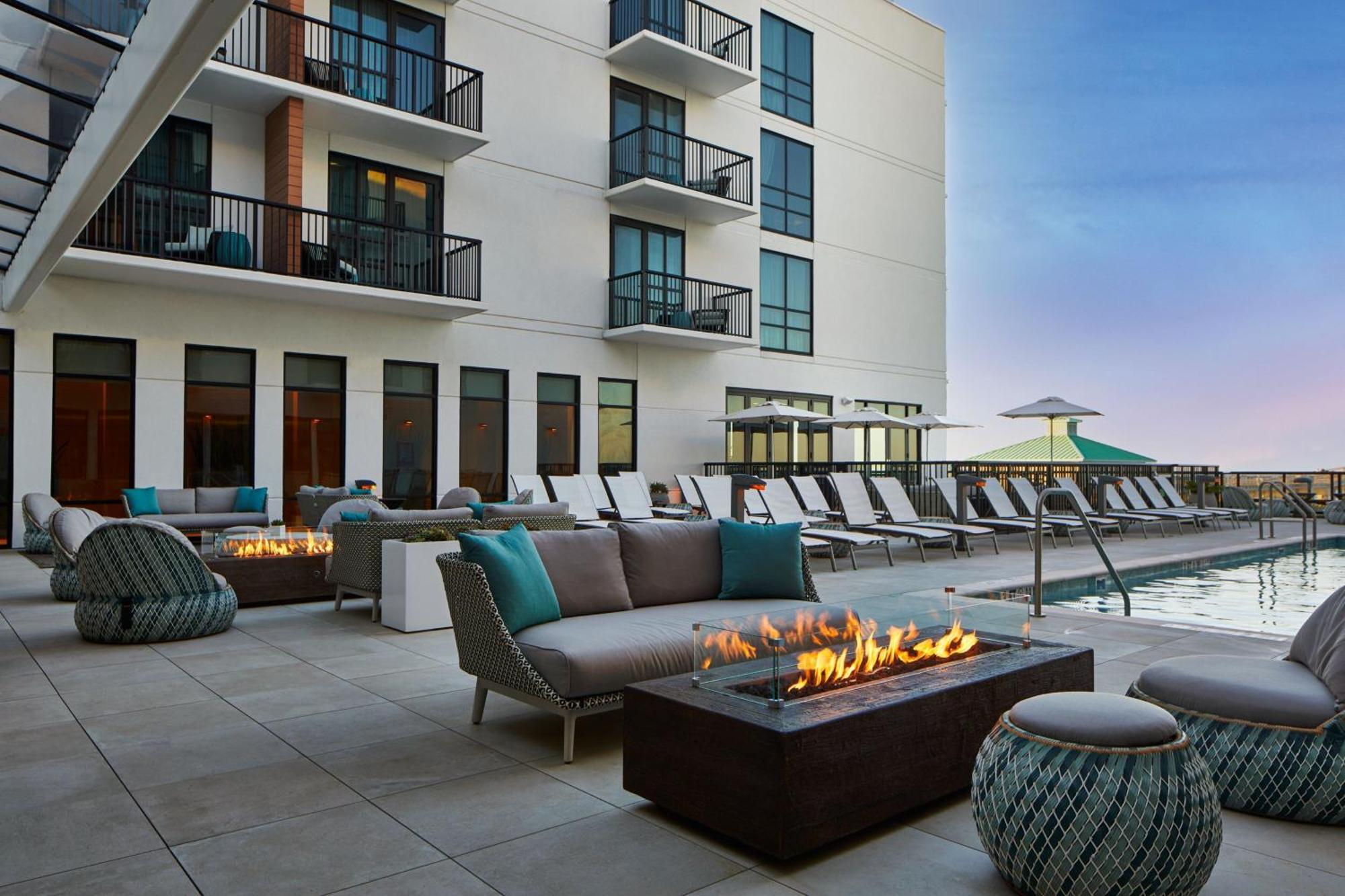 Springhill Suites By Marriott Jacksonville Beach Oceanfront Eksteriør bilde